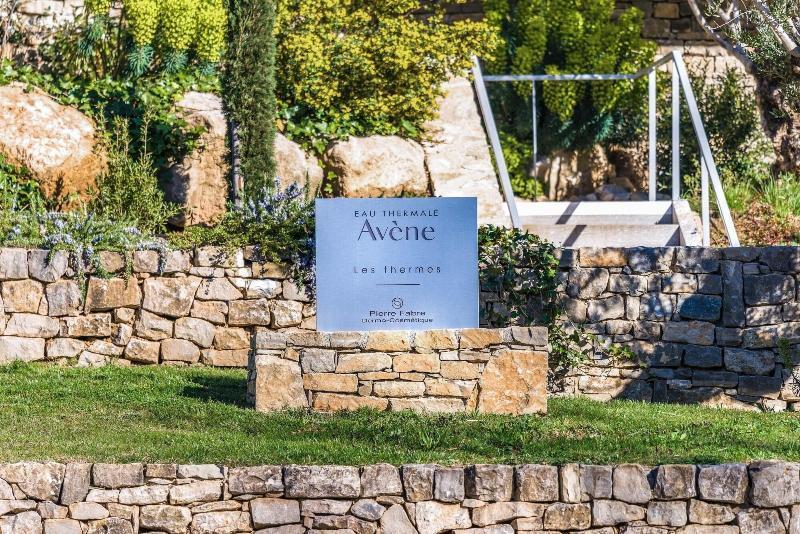 Eau Thermale Avene L'Hotel Екстериор снимка