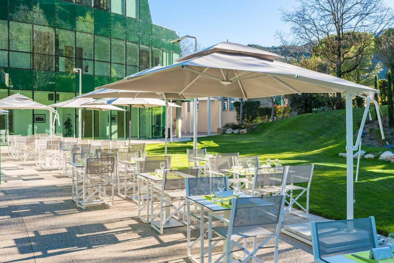 Eau Thermale Avene L'Hotel Екстериор снимка